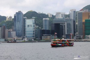 Do Hong Kong otoka smo se prebacili sa Star Ferry brodićom. Najlakša ali i najeftinija solucija. Zanimljivo je to da je prvi Star Ferry prometovao davne 1888 godine.