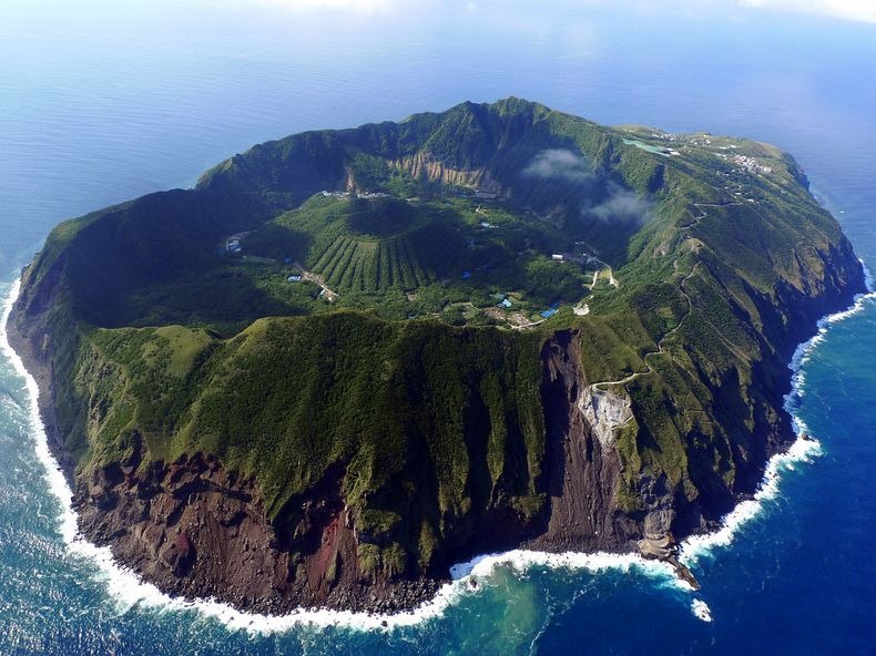 aogashima