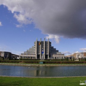 The Centenary Palace . Heysel palace