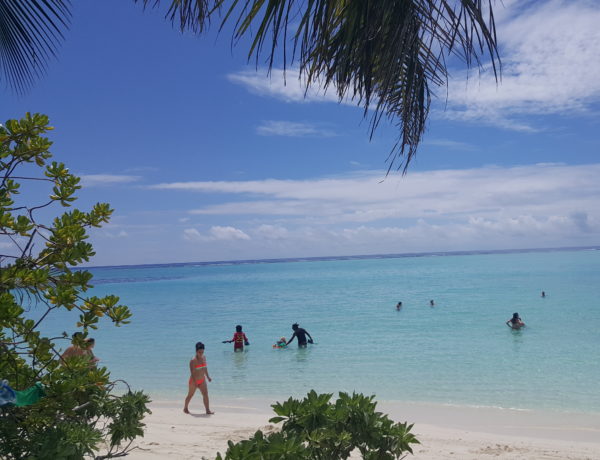 Maldivi – tirkizni ocean i beskrajne plaže