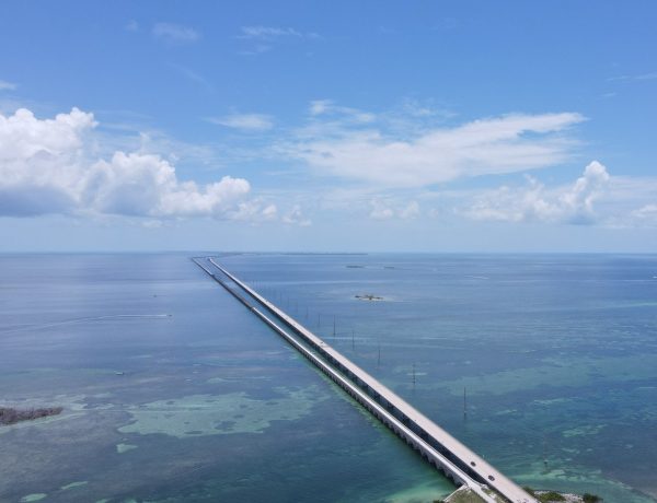 7 mile Bridge – Čudo gdje se automobili kreću 20m iznad razine Atlantskog oceana