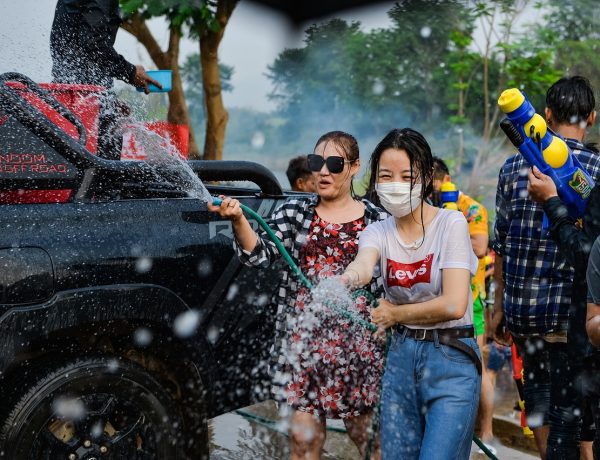 Danas je počeo vodeni spektakl – Songkran i obnova duha Tajlandske Nove Godine